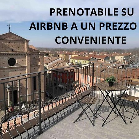 Mansarda Con Vista In Centro A Piacenza Appartement Buitenkant foto